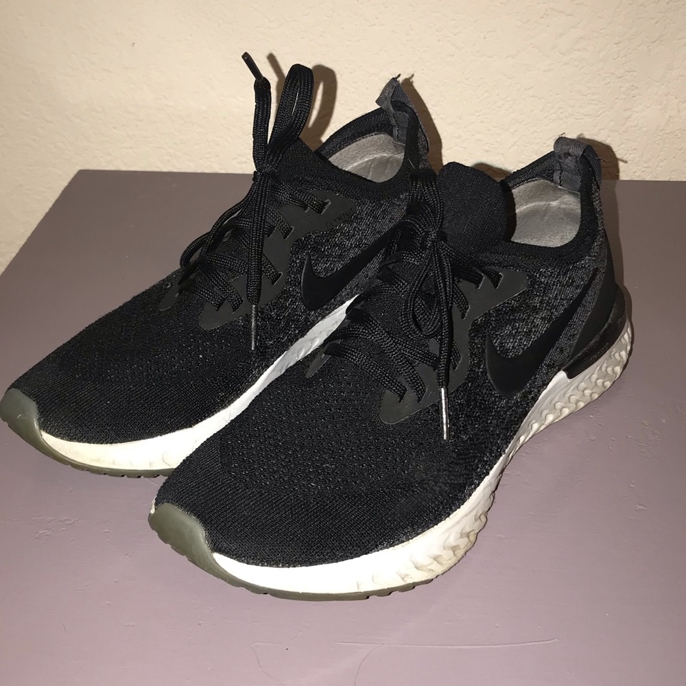 Nike Flyknit Epic React